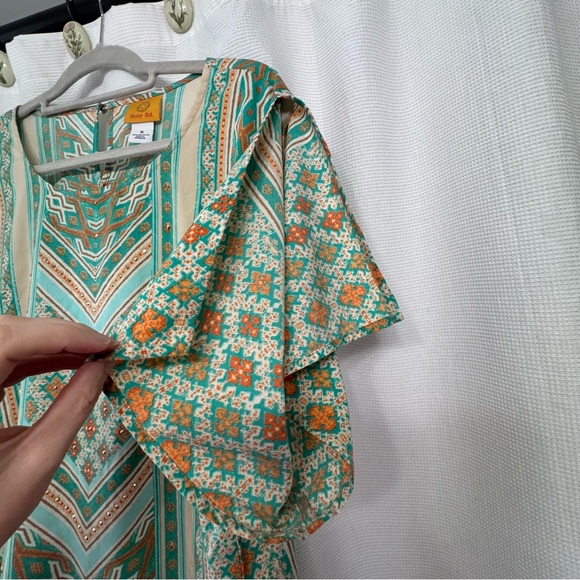 Ruby Rd. Geometric Bling Tunic Top - Picture 4 of 6